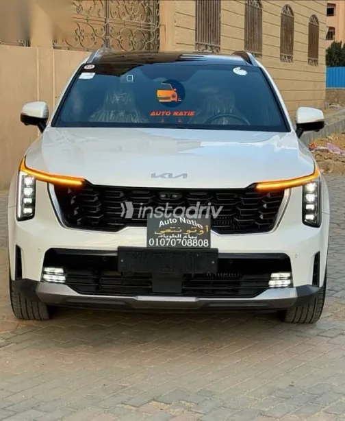 Kia Sorento 2024 White Used for Sale - 1