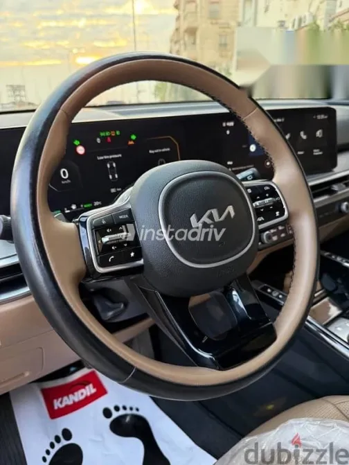 Kia Sorento 2024 White Used for Sale - 3