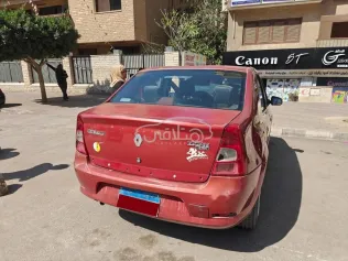 رينو لوجان 2012 أحمر مستعملة للبيع