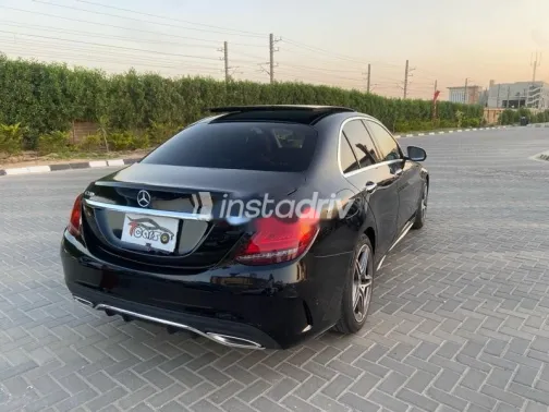 مرسيدس C 200 2019 أسود مستعملة للبيع - 4