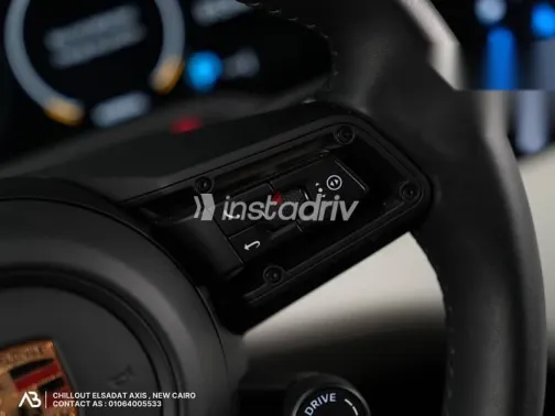 بورش تايكان 2023 أسود مستعملة للبيع - 9