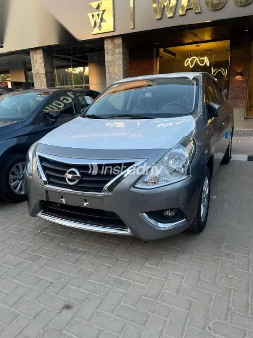 Nissan Sunny 2026 Gold New for Sale - 3