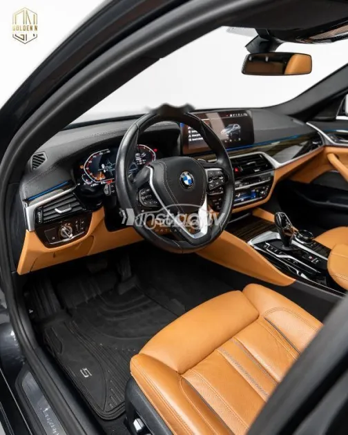 BMW 530 2023 Gray Used for Sale - 4