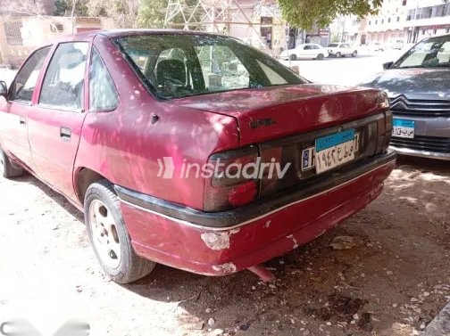 اوبل فيكترا 1994 أحمر مستعملة للبيع - 2