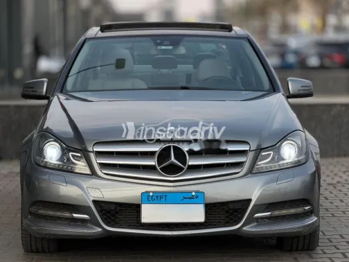 مرسيدس A 200 2018 رمادي مستعملة للبيع - 1