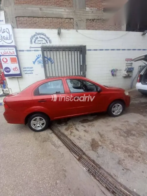 Chevrolet Aveo 2009 Red Used for Sale - 3