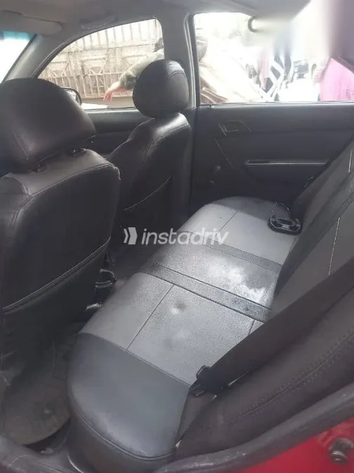 Chevrolet Aveo 2009 Red Used for Sale - 10