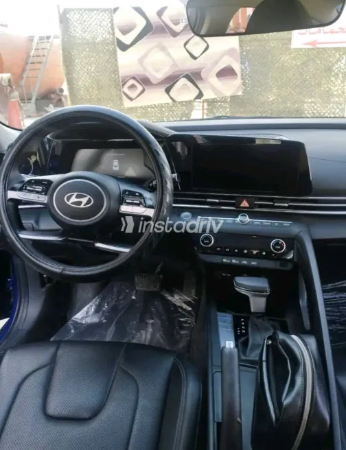 Hyundai Elantra CN7 2024 White Used for Sale - 4