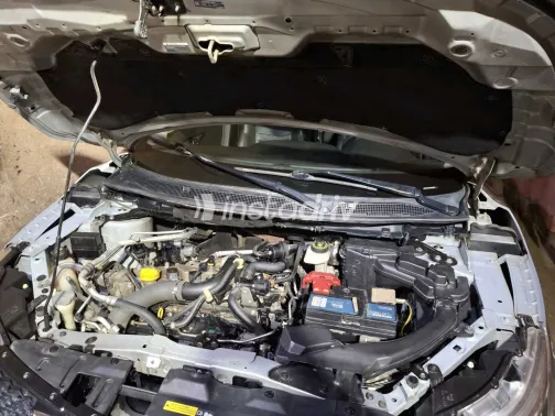 Nissan Qashqai 2017 White Used for Sale - 6