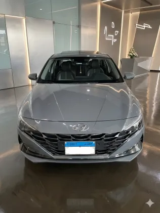 هيونداي إلنترا سى ان 7 2024 أبيض مستعملة للبيع