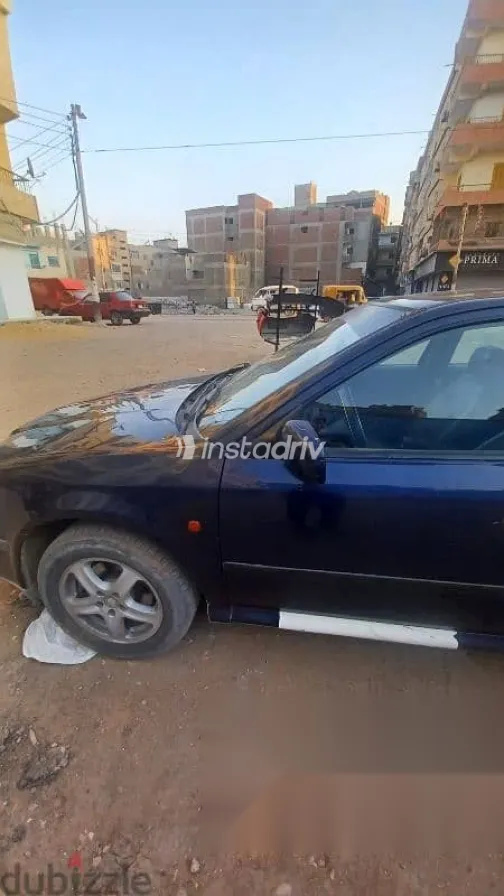 سكودا اوكتافيا 2000 أزرق غامق مستعملة للبيع - 1