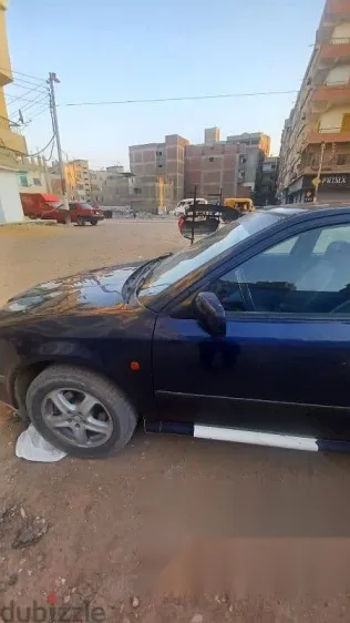 سكودا اوكتافيا 2000 أزرق غامق مستعملة للبيع