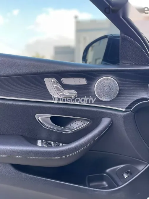 Mercedes E 180 2019 Black Used for Sale - 6
