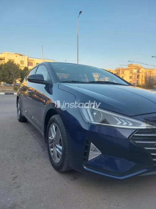 Hyundai Elantra AD 2025 White Used for Sale - 1