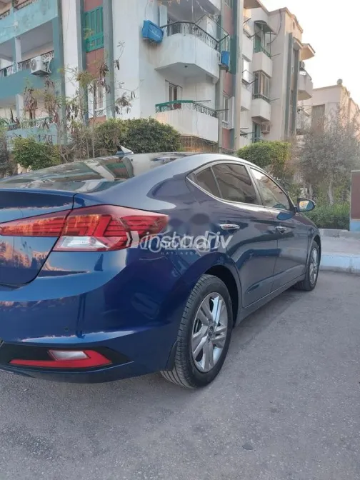 Hyundai Elantra AD 2025 White Used for Sale - 4