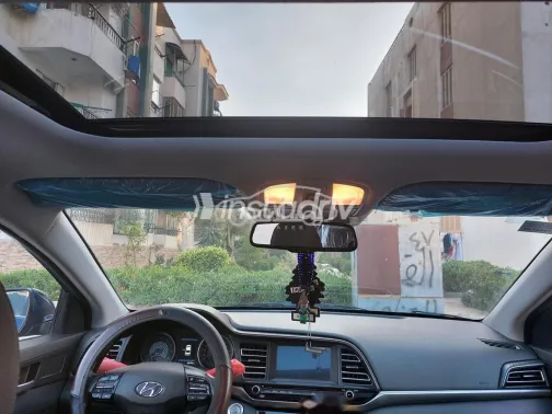 Hyundai Elantra AD 2025 White Used for Sale - 5