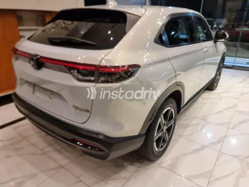 Honda HRV 2022 White Used for Sale - 5