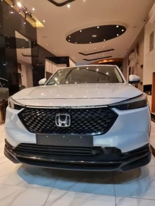 Honda HRV 2022 White Used for Sale