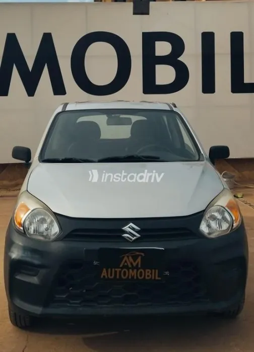 سوزوكى التو 2021 فضي مستعملة للبيع - 1