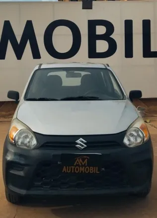 سوزوكى التو 2021 فضي مستعملة للبيع