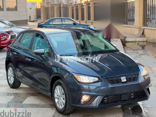 سيات ابيزا 2026 رمادي جديدة للبيع - 7