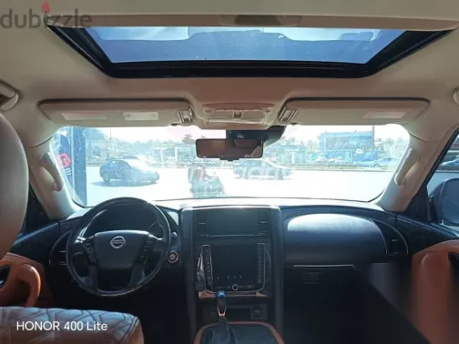 Nissan Patrol 2020 Gold Used for Sale - 6