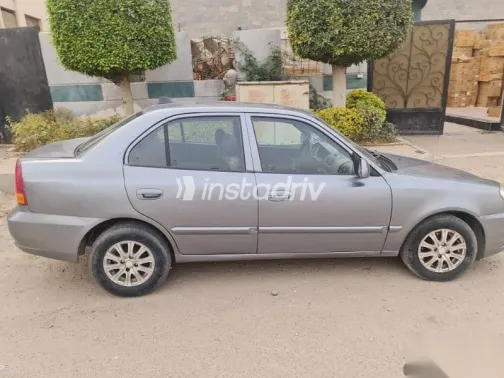 Hyundai Verna 2014 Silver Used for Sale - 8