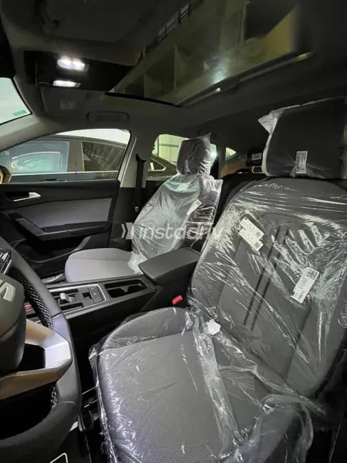 سيات ليون 2026 أبيض جديدة للبيع - 5