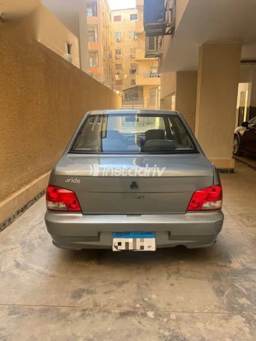 Kia Pride 2009 Gray Used for Sale - 3