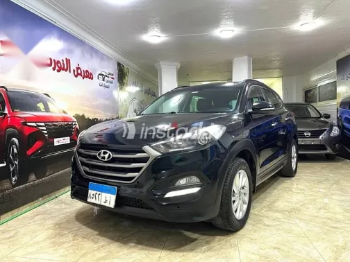 Hyundai Tucson 2017 Black Used for Sale - 2