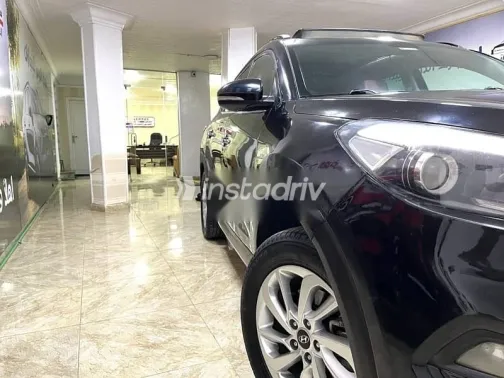 Hyundai Tucson 2017 Black Used for Sale - 4