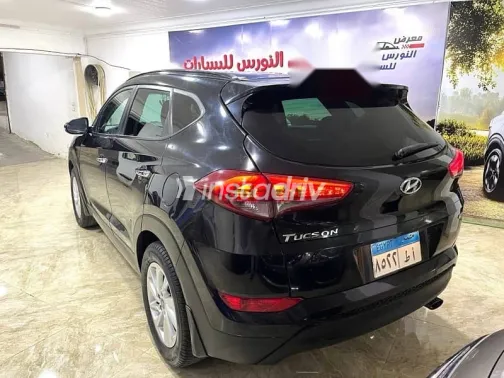Hyundai Tucson 2017 Black Used for Sale - 6