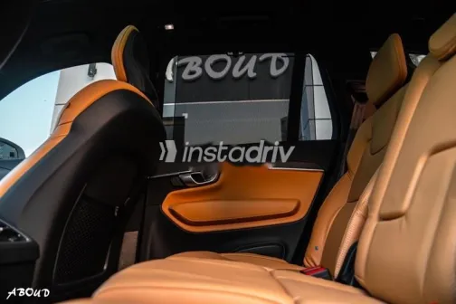 فولفو XC90 2024 فضي مستعملة للبيع - 2