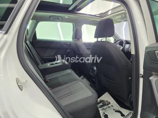 سيات اتيكا 2024 أبيض مستعملة للبيع - 4