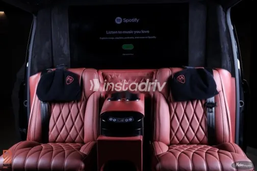 Mercedes Viano 2021 Black Used for Sale - 3