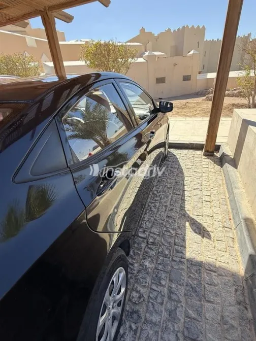 هيونداي اكسنت RB 2015 أسود مستعملة للبيع - 3