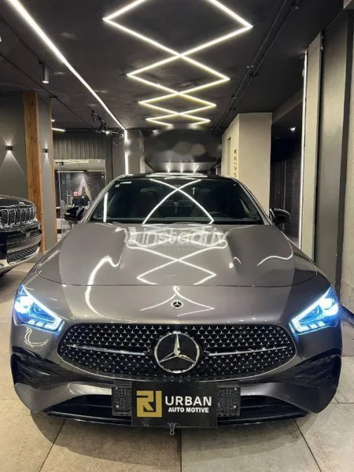 مرسيدس CLA 200 2024 فضي مستعملة للبيع - 2