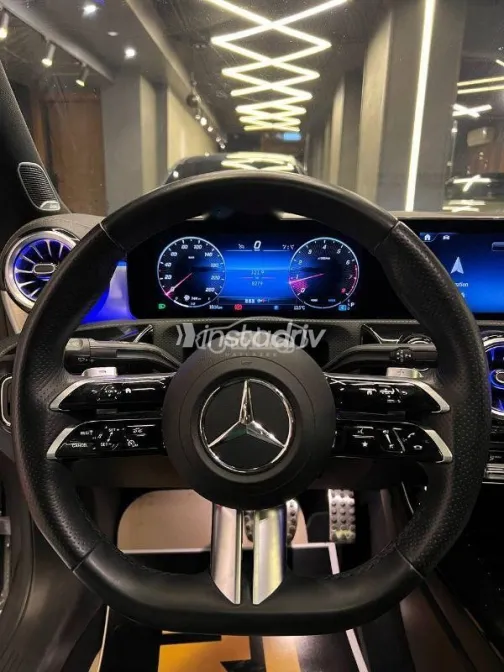 مرسيدس CLA 200 2024 فضي مستعملة للبيع - 3