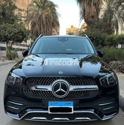 مرسيدس جي ال اي 450 2023 أسود مستعملة للبيع - 1