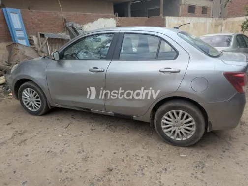 سوزوكى سويفت 2022 فضي مستعملة للبيع - 2