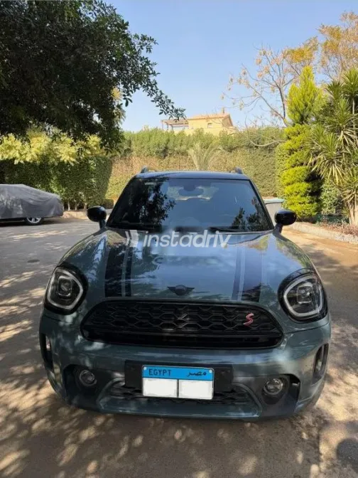 Mini Countryman S 2024 Green Used for Sale - 1