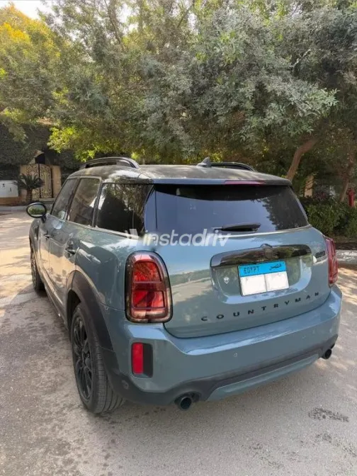 Mini Countryman S 2024 Green Used for Sale - 3