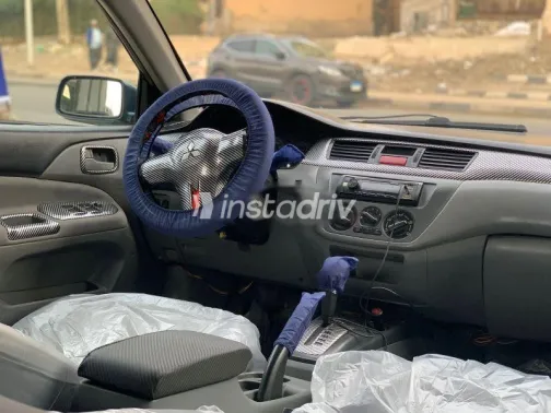 ميتسوبيشي لانسر 2007 أزرق غامق مستعملة للبيع - 3