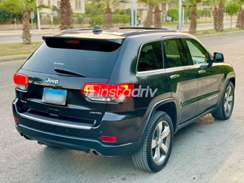 Jeep Grand Cherokee 2014 Black Used for Sale - 3