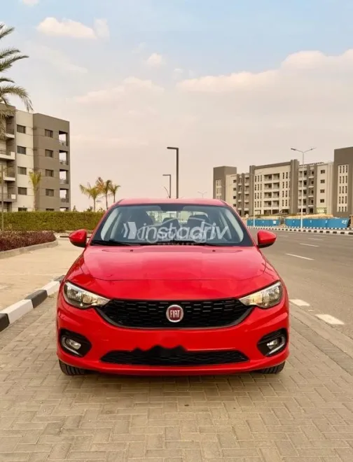 Fiat Tipo 2019 Red Used for Sale - 2