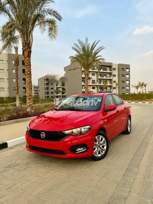Fiat Tipo 2019 Red Used for Sale - 3