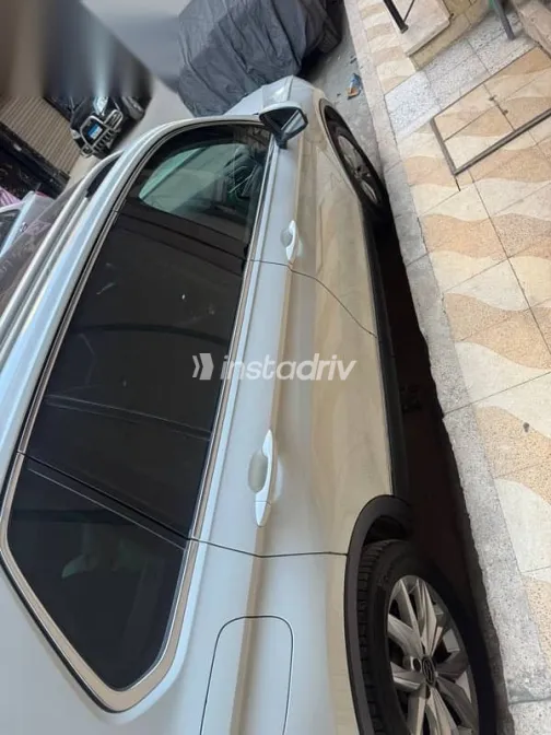 فولكس فاغن تيجون 2020 أبيض مستعملة للبيع - 3