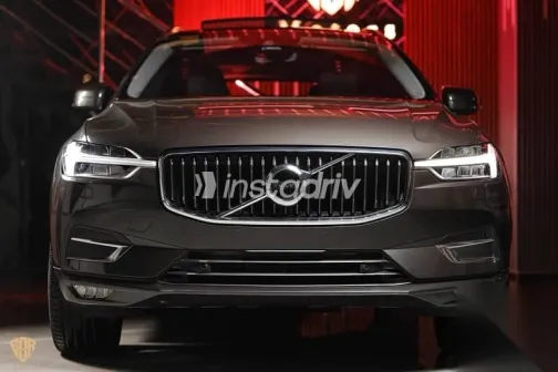 Volvo XC60 2021 Brown Used for Sale - 1