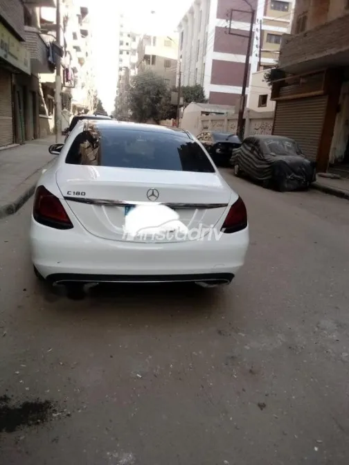 مرسيدس C 180 2019 أبيض مستعملة للبيع - 3
