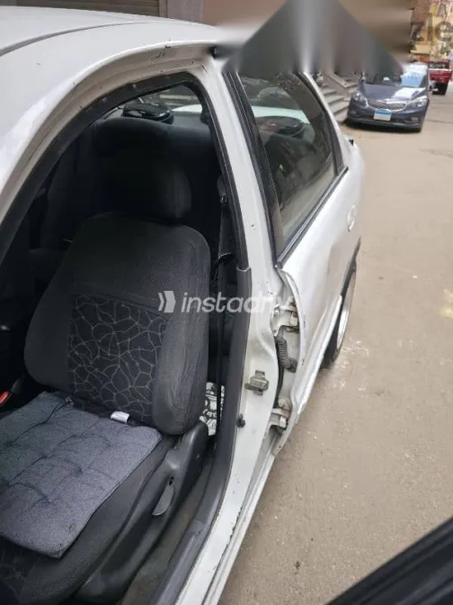 Chevrolet Lanos 2011 White Used for Sale - 4